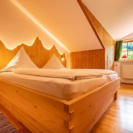 아파트 Alpenferienlandhaus Mueller *